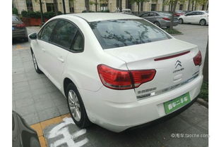 6.90万 白色2016款三厢1.6l手动双燃料版cng 世嘉二手车 淘车